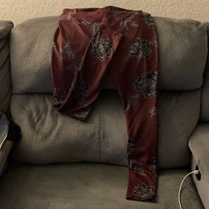Maroon leggings with black flowers